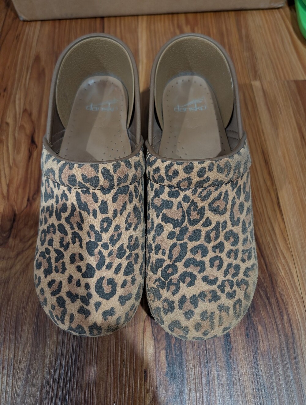 Dansko Professional Leopard Print Suede Clogs Mules Size 41 Comfort